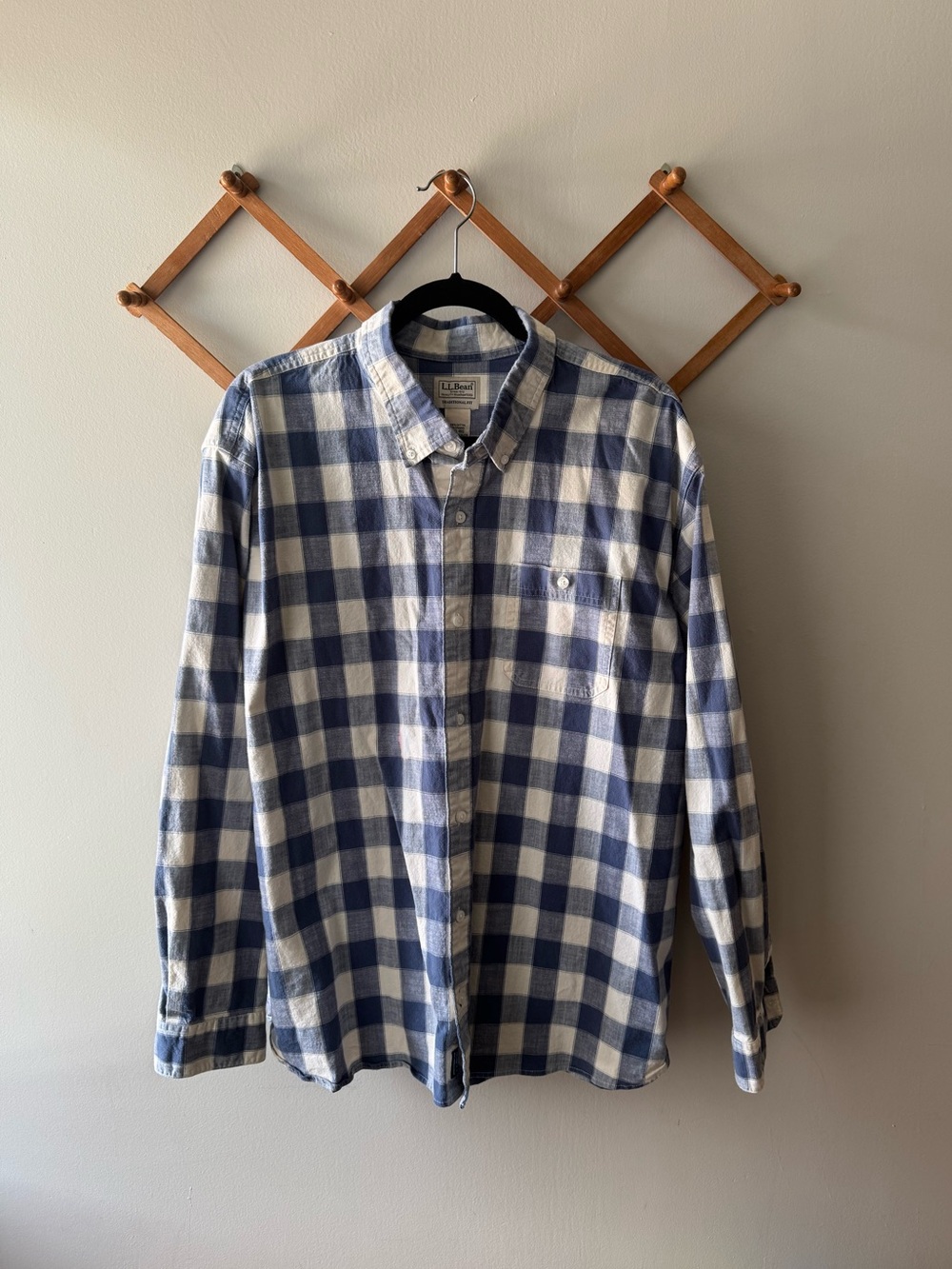 L.L. Bean Men's Traditional Fit Blue and White Plaid Button Down Shirt